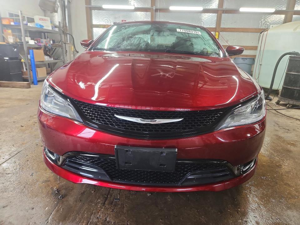 2015 Chrysler 200 s