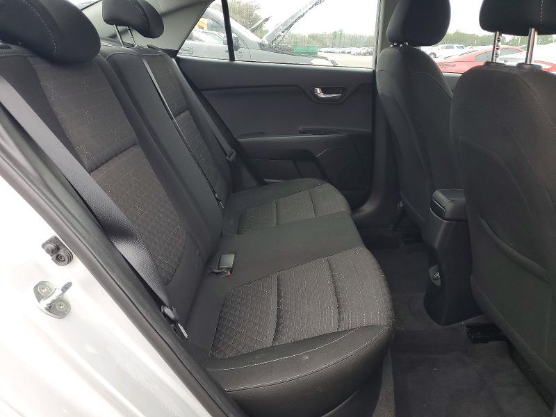 2023 KIA Rio lx
