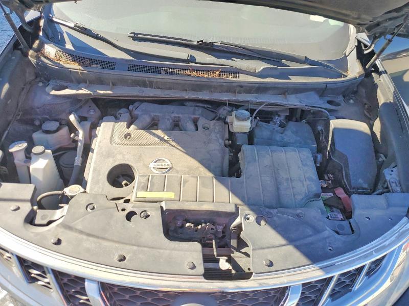 2012 Nissan Murano s