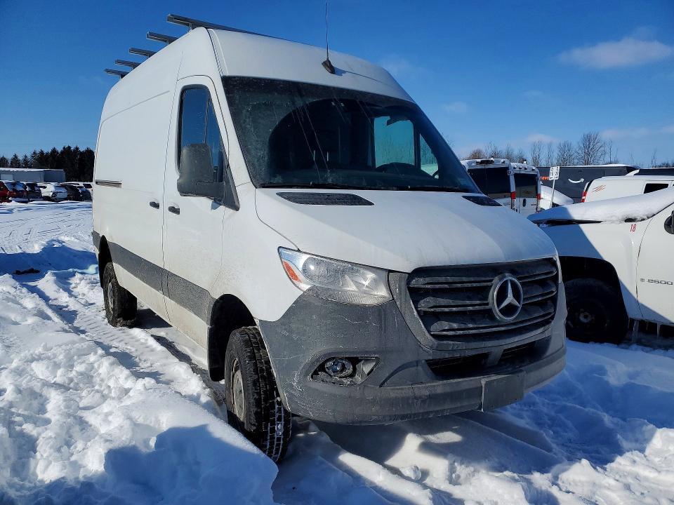 2022 Mercedes-Benz Sprinter 2500