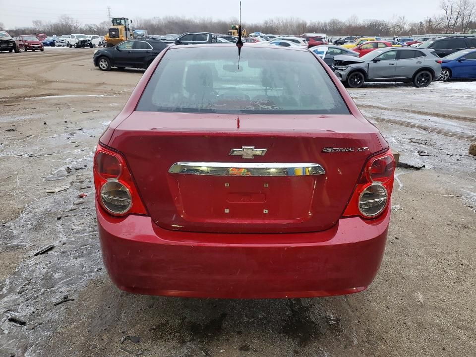 2014 Chevrolet Sonic lt