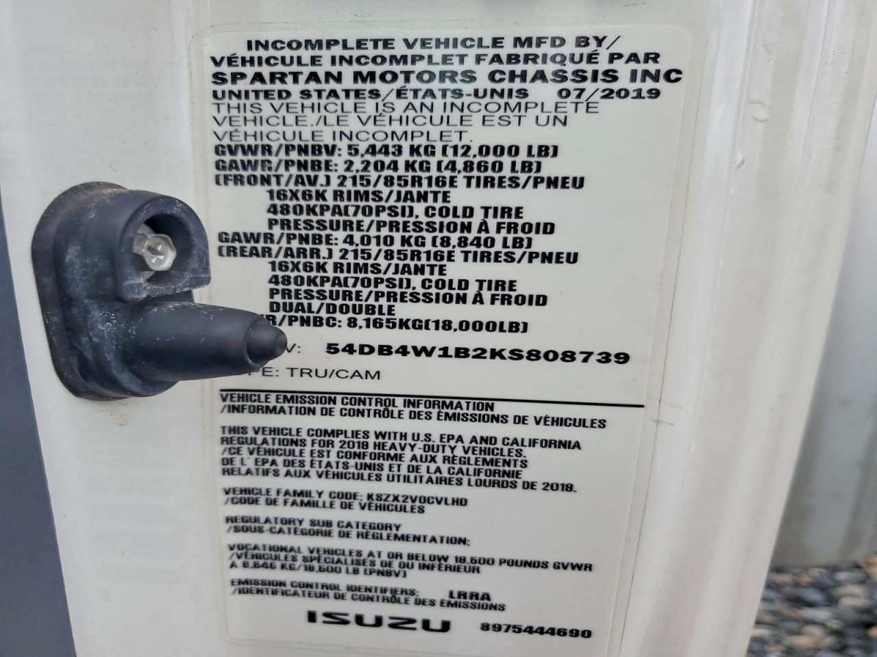 2019 Isuzu NPR HD BOX Truck