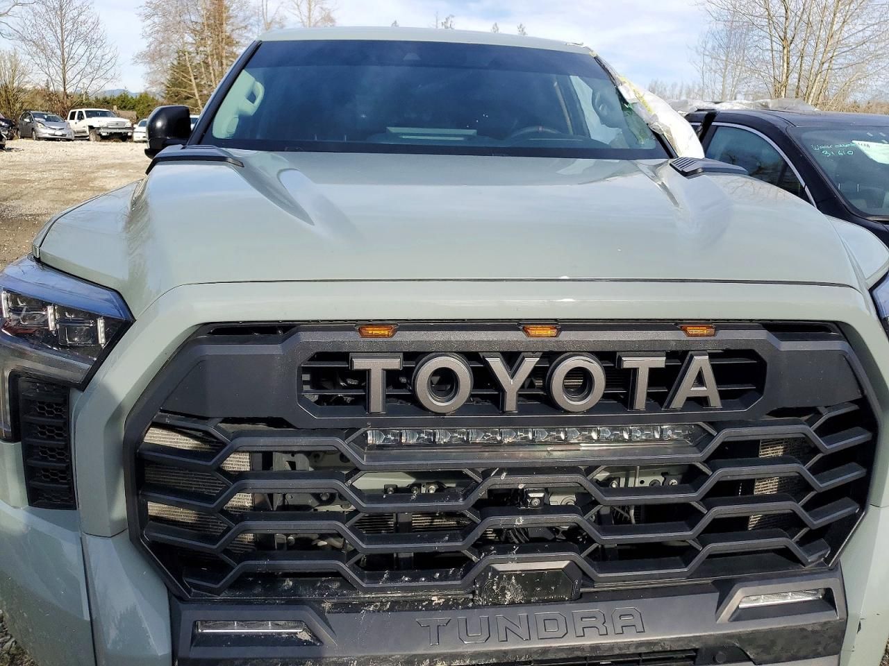 2022 Toyota Tundra Crewmax Limited