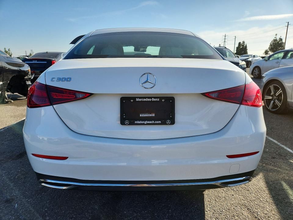2022 Mercedes-Benz C300