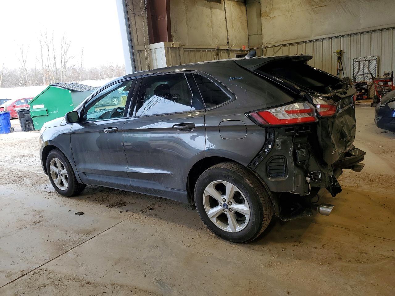 2019 Ford Edge se