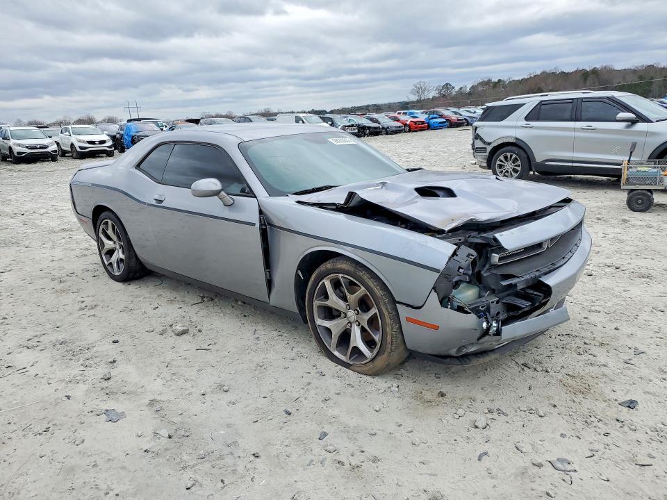 2015 Dodge Challenger sxt Plus