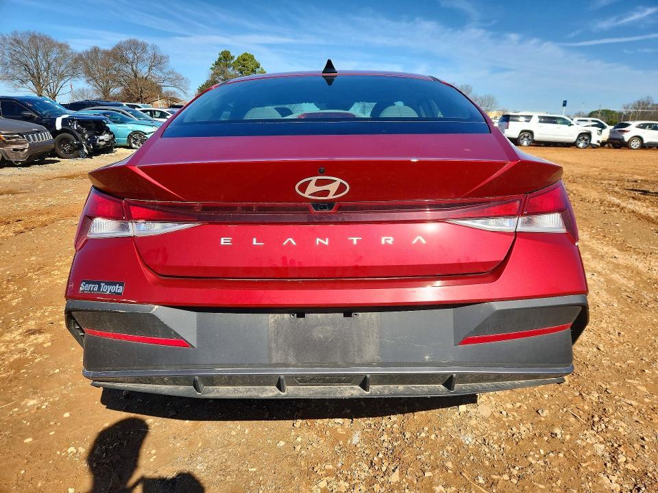 2024 Hyundai Elantra sel