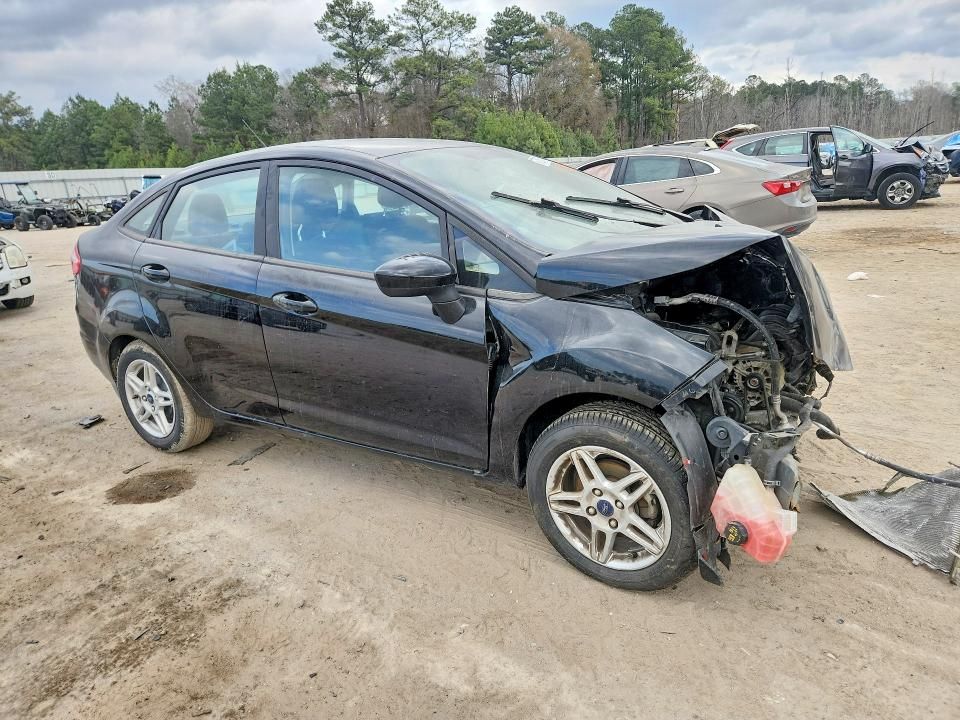 2018 Ford Fiesta se