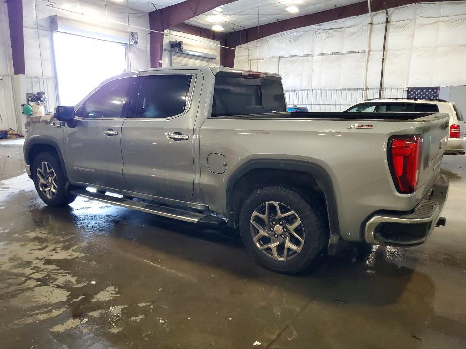 2023 GMC Sierra K1500 SLT