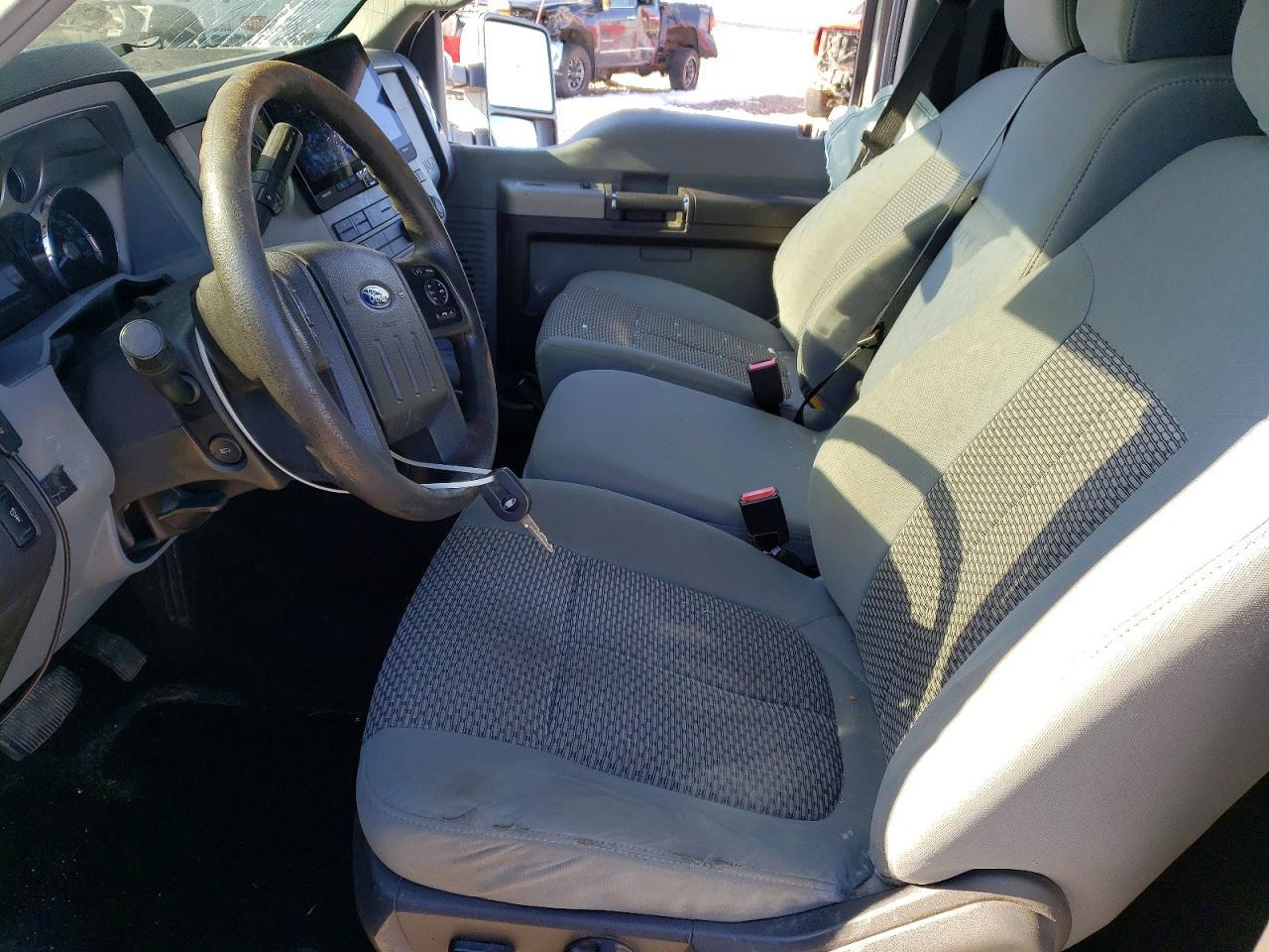 2014 Ford F350 Crew C PU 4X4