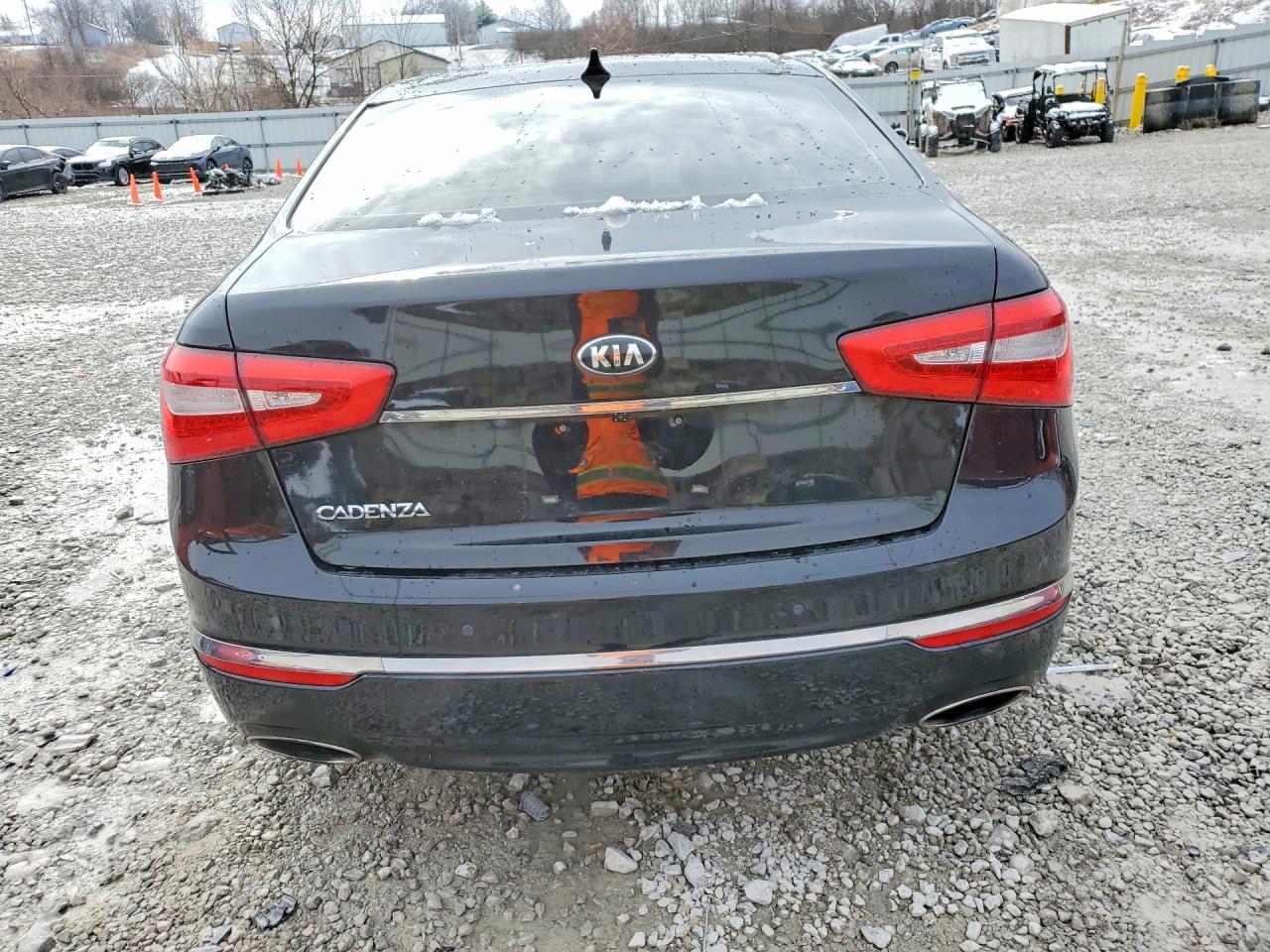 2014 KIA Cadenza Premium