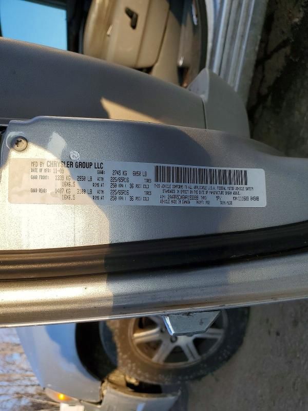 2010 Chrysler Town & Country Touring