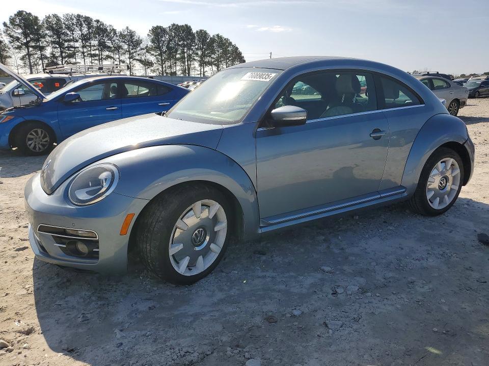 2019 Volkswagen Beetle s