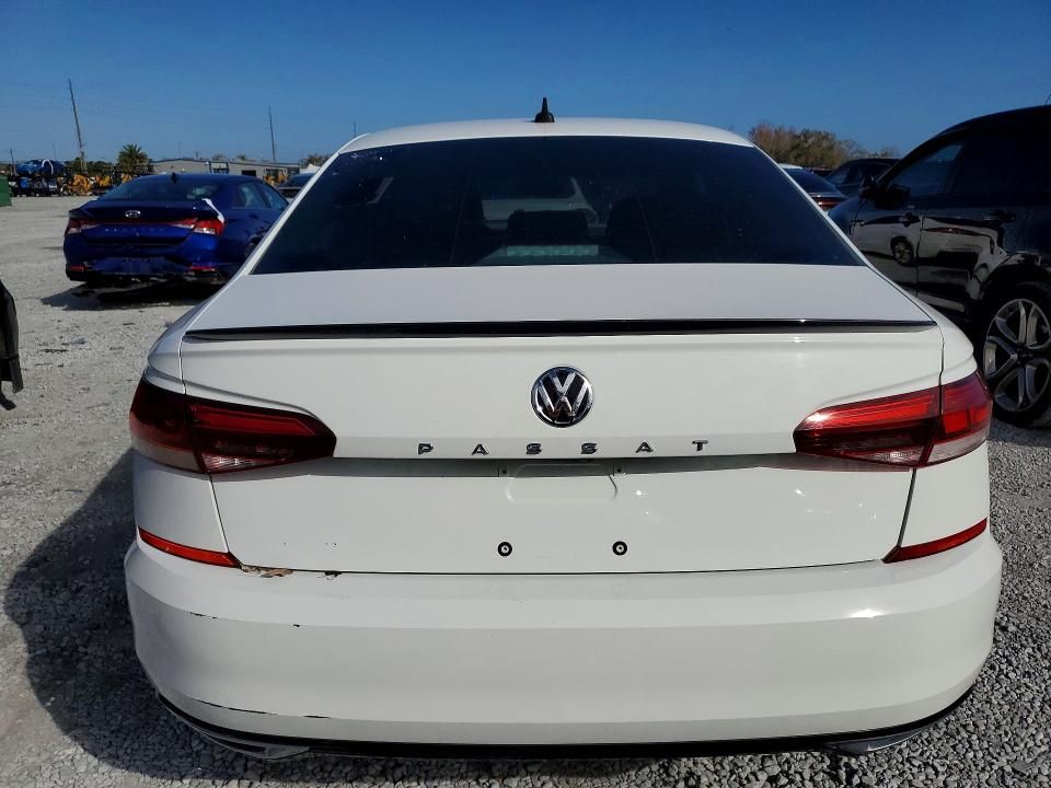 2020 Volkswagen Passat R-line