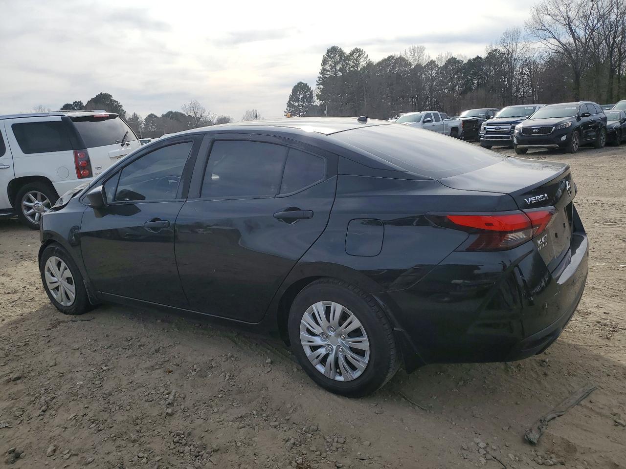 2020 Nissan Versa s