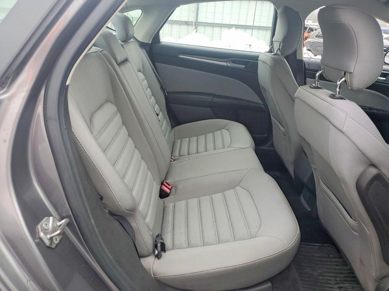 2014 Ford Fusion s