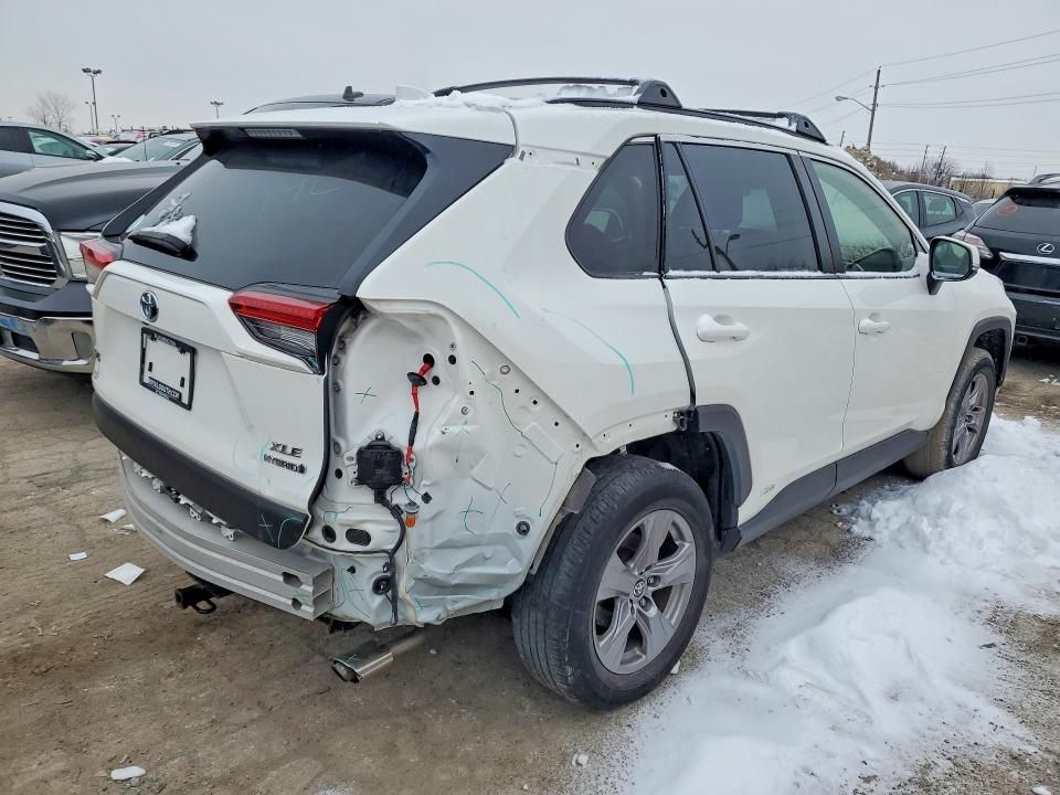 2022 Toyota Rav4 xle