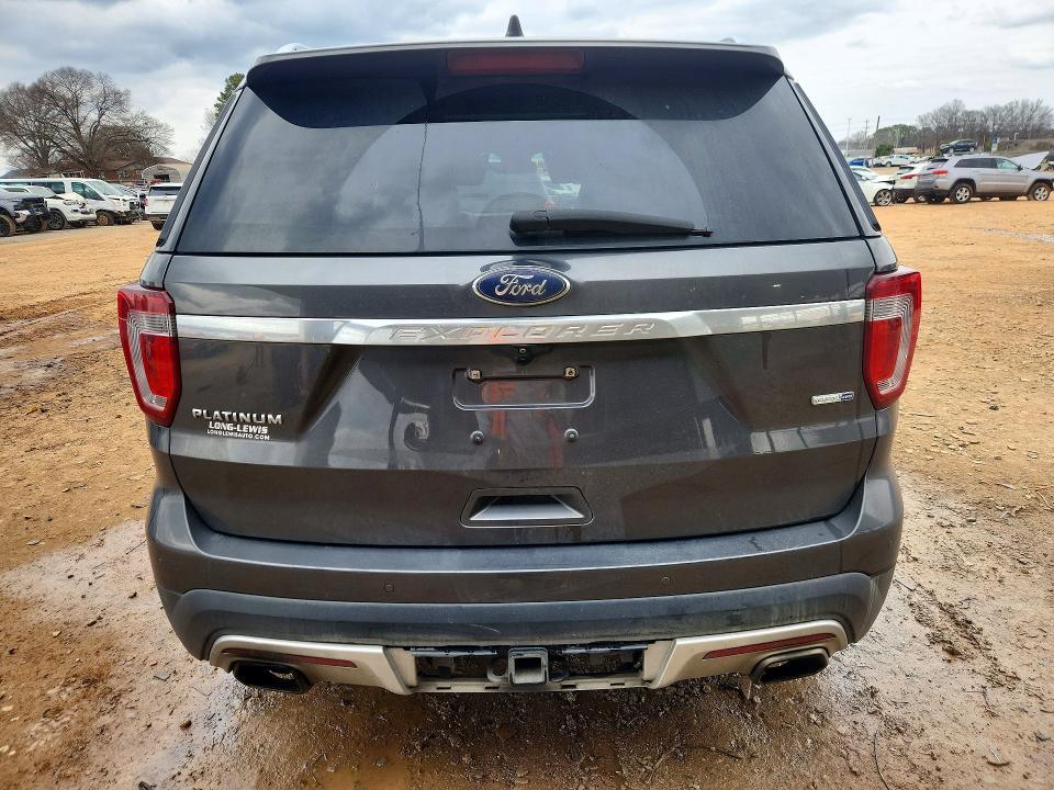 2017 Ford Explorer Platinum
