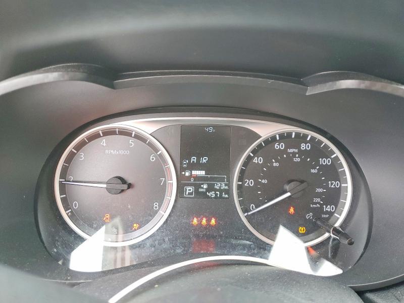 2025 Nissan Versa s