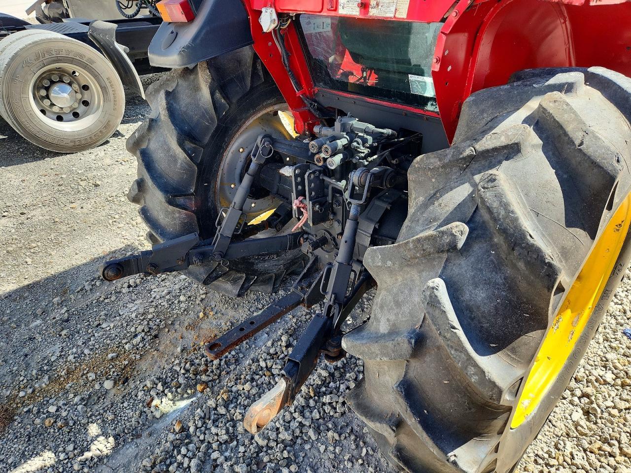 2006 Unknown 2006 Mfwd Tractor