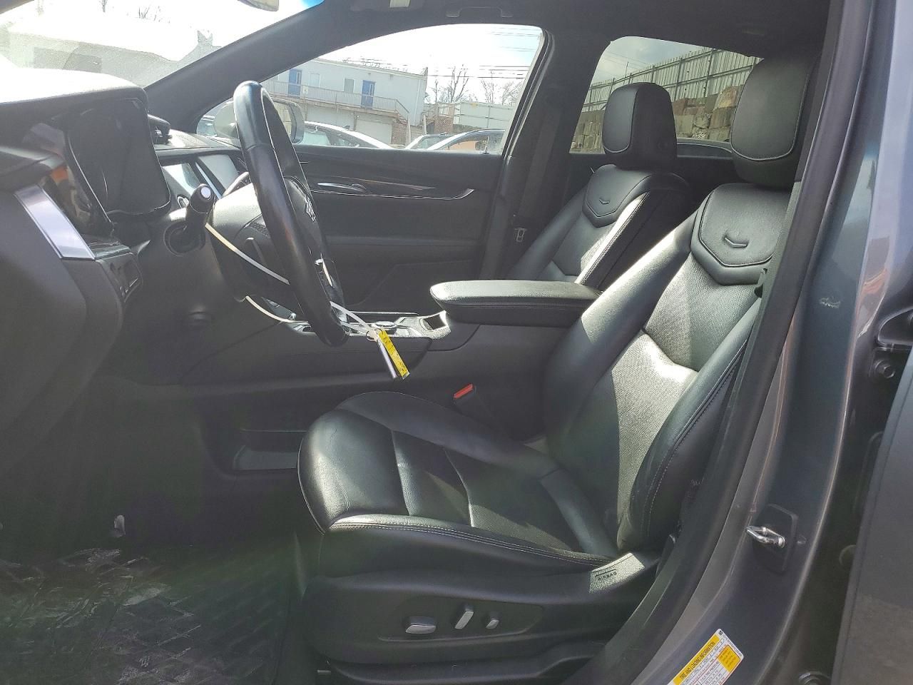 2022 Cadillac XT5 Premium Luxury