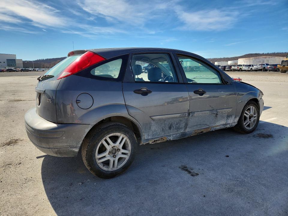 2003 Ford Focus ZX5