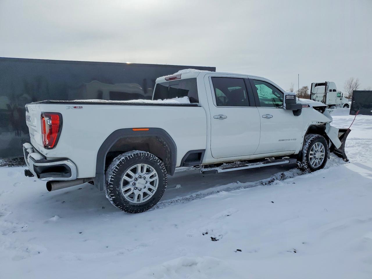 2020 GMC Sierra K2500 SLT