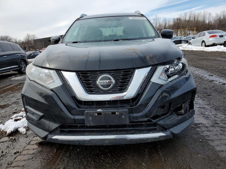 2018 Nissan Rogue sv