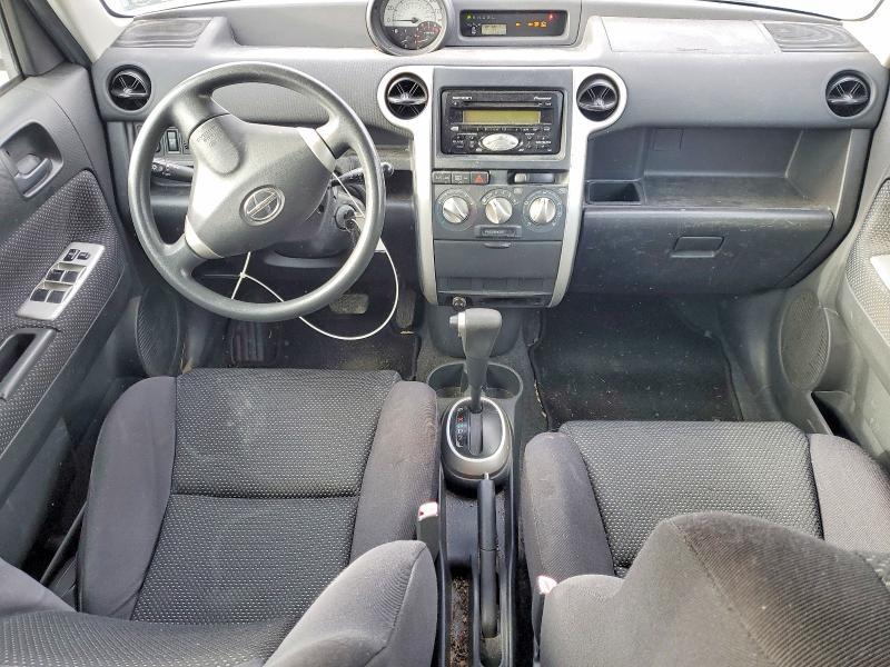 2004 Scion XB