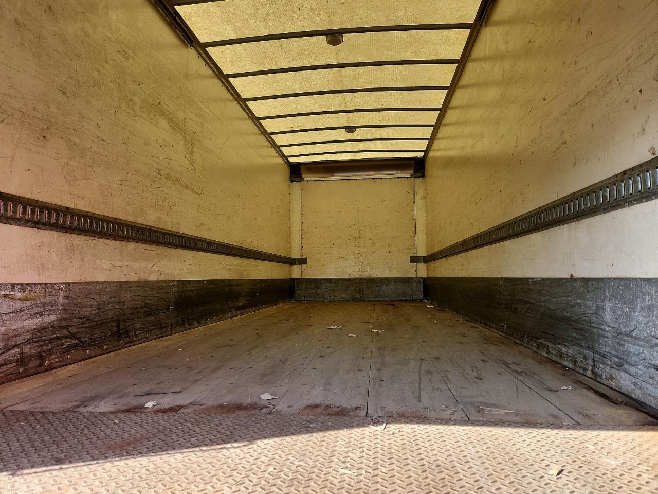 2018 Kenworth T370 BOX Truck