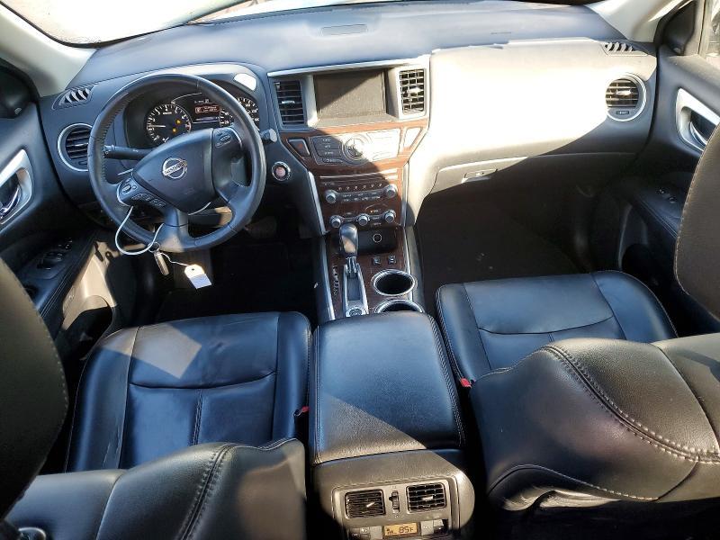 2016 Nissan Pathfinder sl