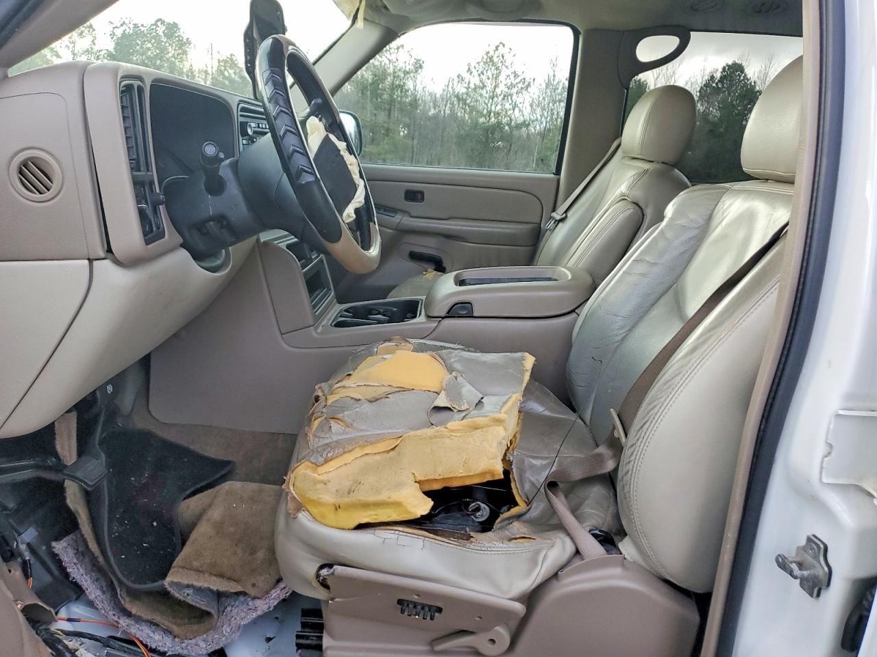 2004 GMC Yukon xl C1500