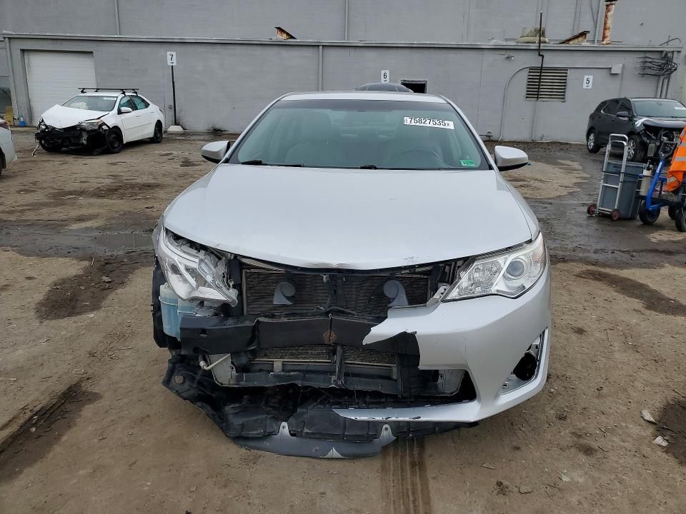 2013 Toyota Camry l