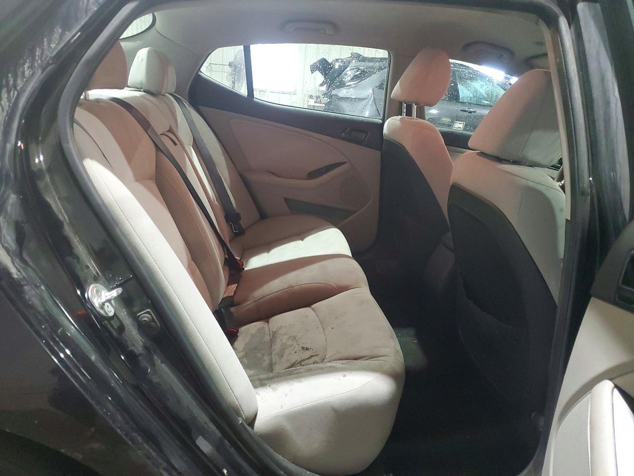 2012 KIA Optima lx