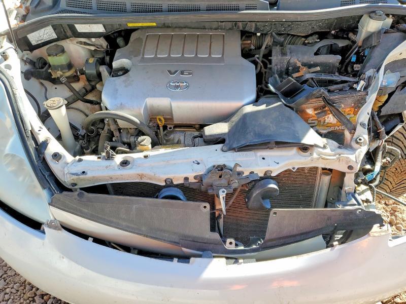 2010 Toyota Sienna xle