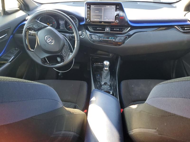 2020 Toyota C-hr xle