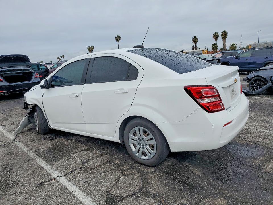 2018 Chevrolet Sonic ls