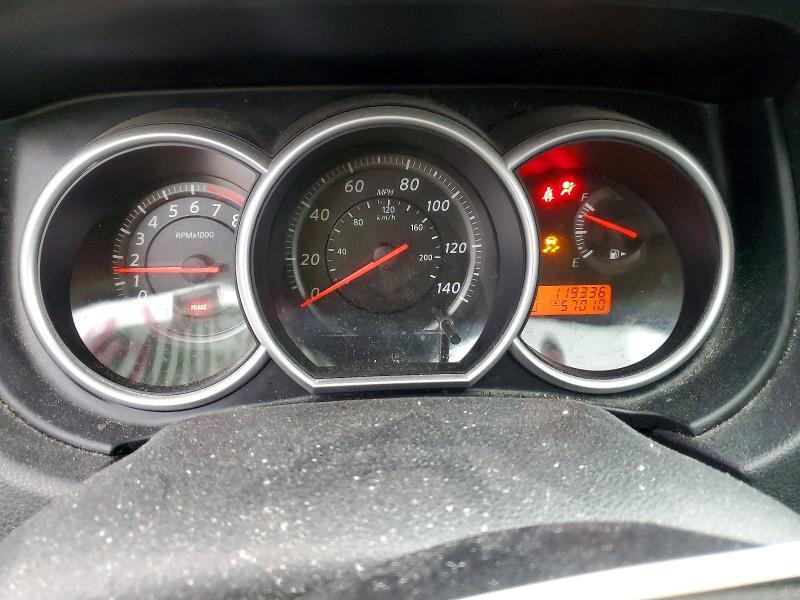 2012 Nissan Versa 1.8 s