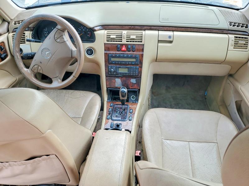 2001 Mercedes-Benz R