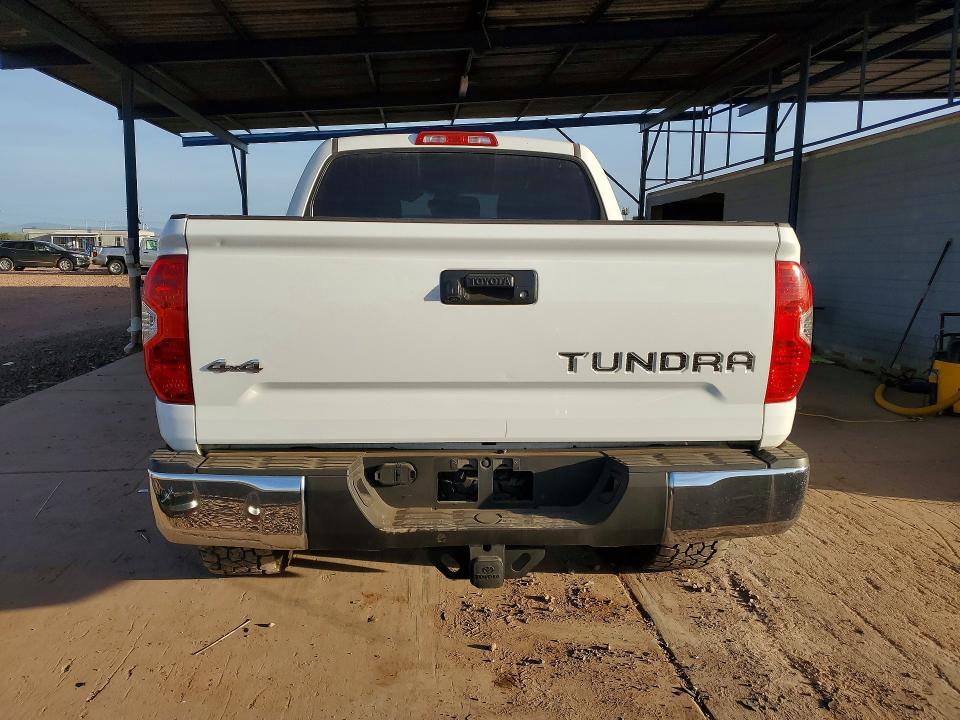 2014 Toyota Tundra SR5