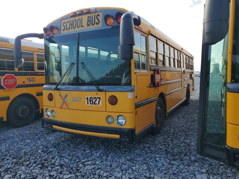 2004 Thomas School Bus-school bus