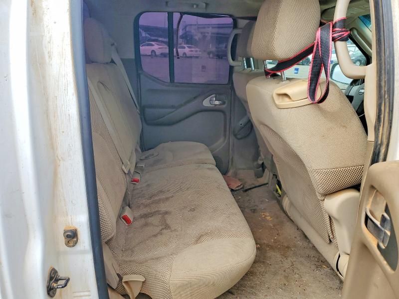 2007 Nissan Frontier Crew Cab LE