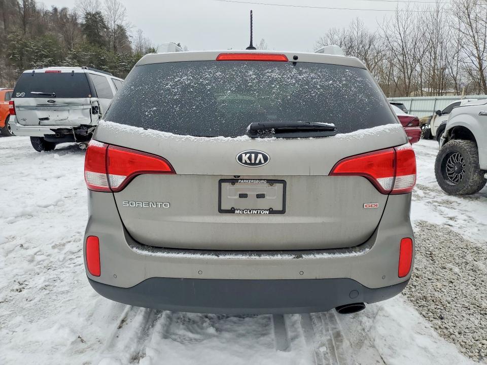 2015 KIA Sorento lx