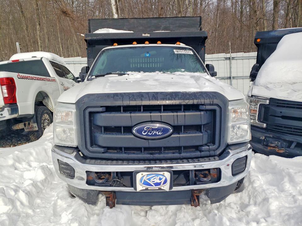 2015 Ford F350 Super Duty Dump Truck