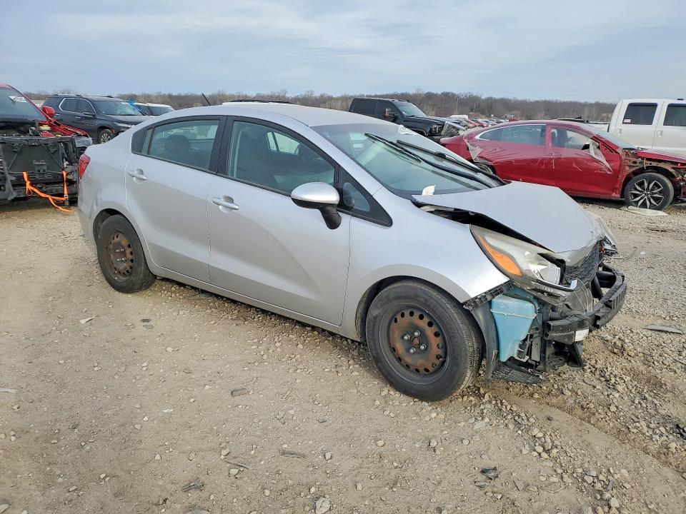2013 KIA Rio lx