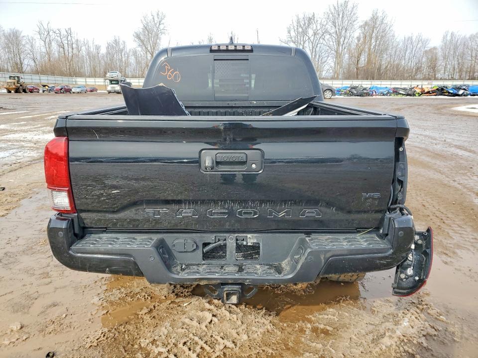 2018 Toyota Tacoma TRD Sport