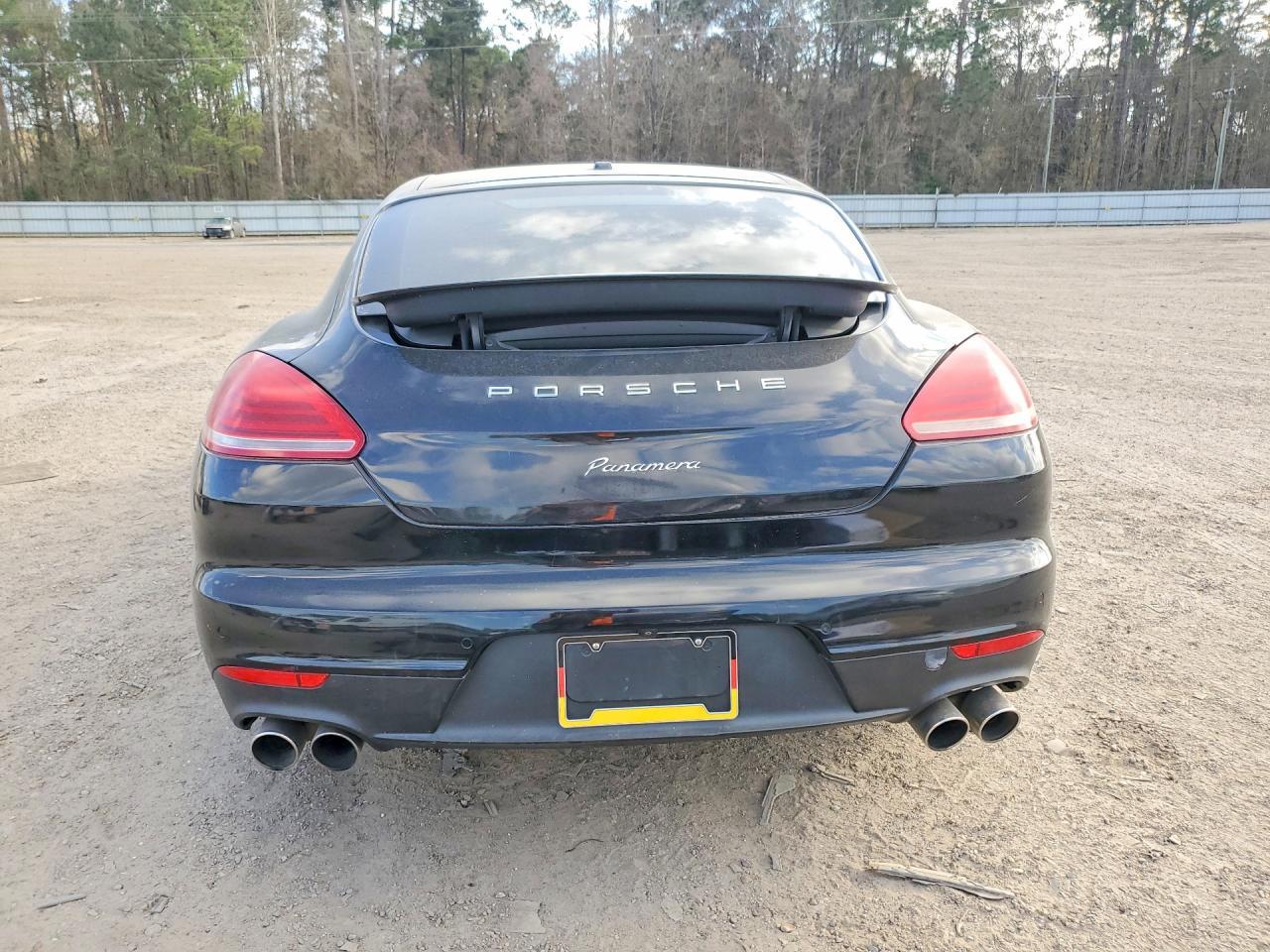 2014 Porsche Panamera 2