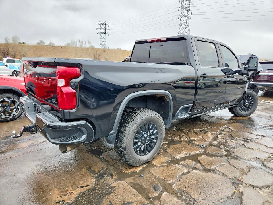 2022 Chevrolet Silverado K3500 LTZ