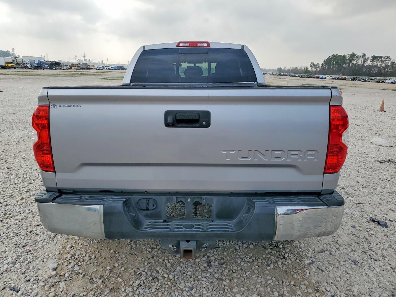 2015 Toyota Tundra SR5