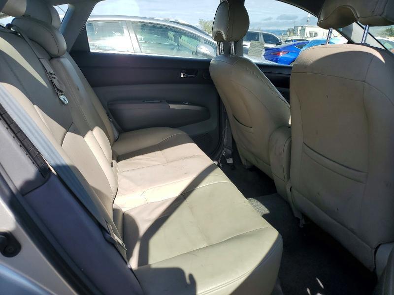 2004 Toyota Prius Base